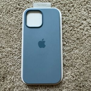 Apple iPhone 14 Pro Max light blue silicon phone case